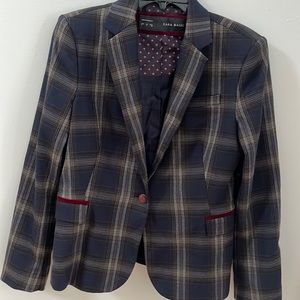 Navy Zara blazer